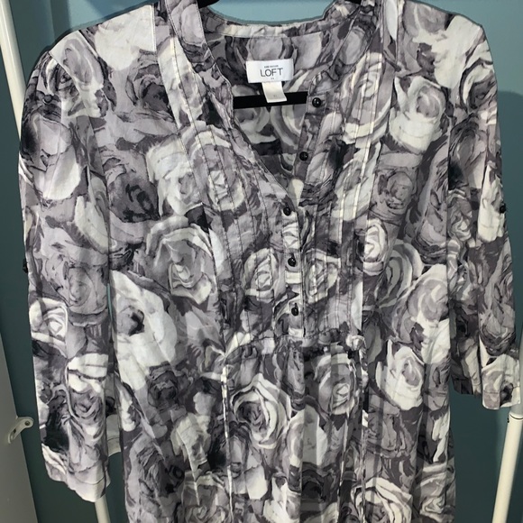 Floral Blouse - Picture 2 of 7